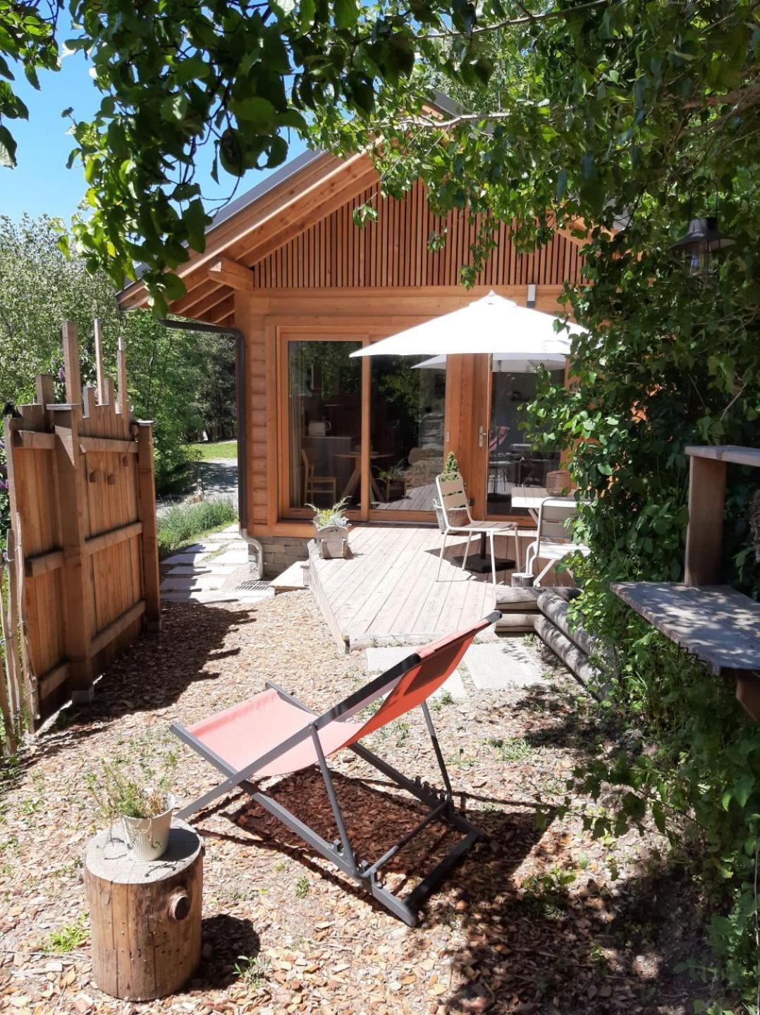 Petit Chalet Neuf Independant 2 Pers "La Cabane De Jean " Briançon Dış mekan fotoğraf